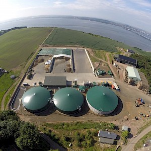 Anaerobic digester plant at Peacehill Farm, Wormit
